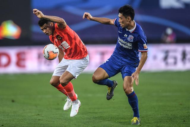 世界杯 | 英格兰4:2战胜克罗地亚 凯恩平队史世界杯进球纪录
